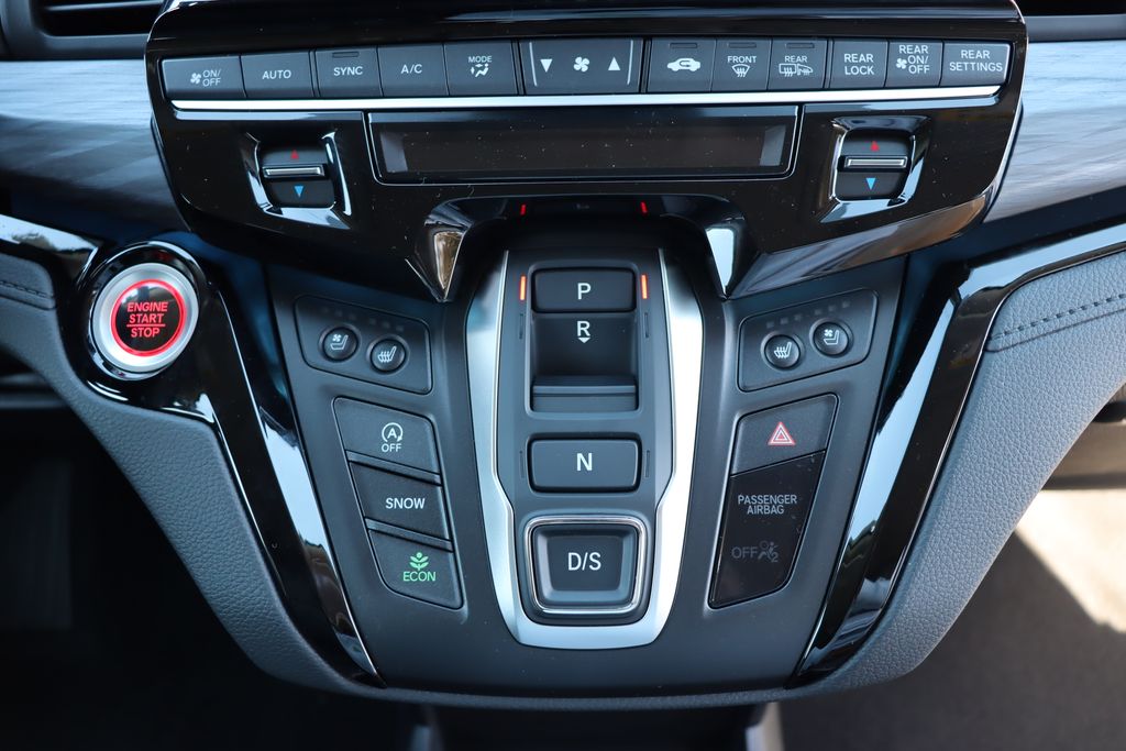 Thumbnail: 2026 Honda Odyssey - 24