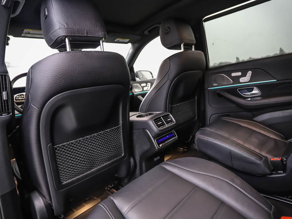 Thumbnail: 2023 Mercedes-Benz GLS - 21