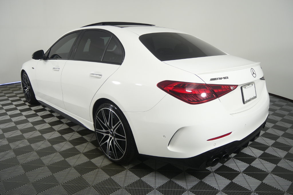 Thumbnail: 2024 Mercedes-Benz C-Class - 3