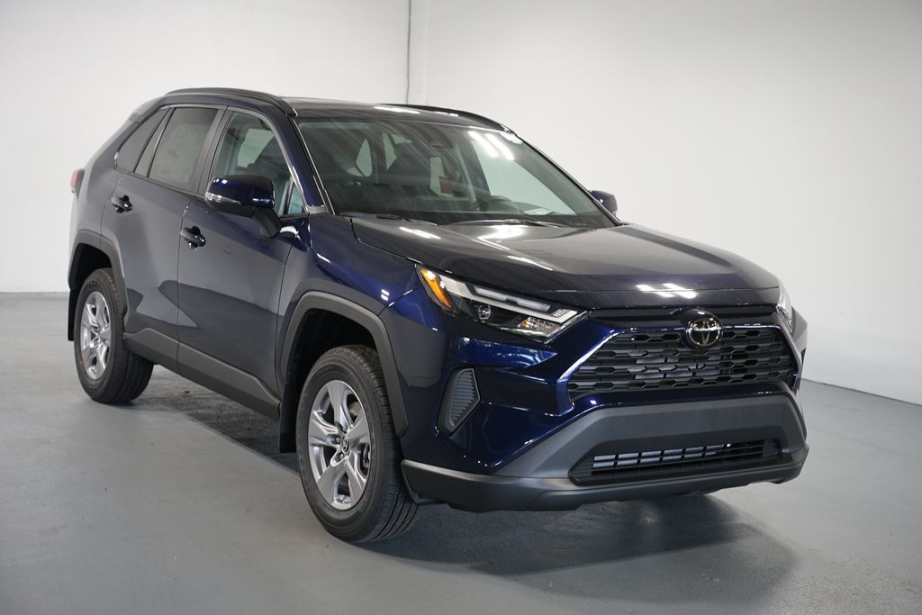 Thumbnail: 2025 Toyota RAV4 - 3