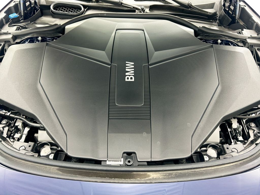 Thumbnail: 2026 BMW i7 - 28