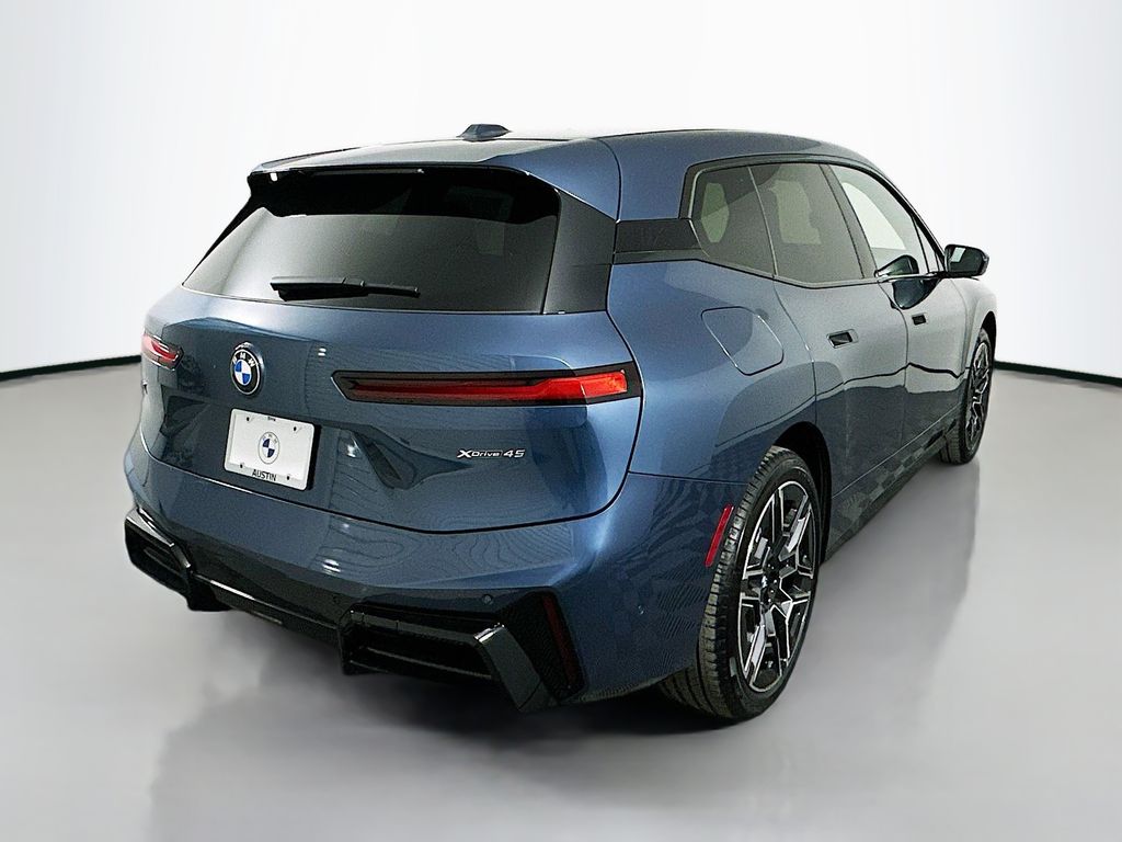 Thumbnail: 2026 BMW iX - 5