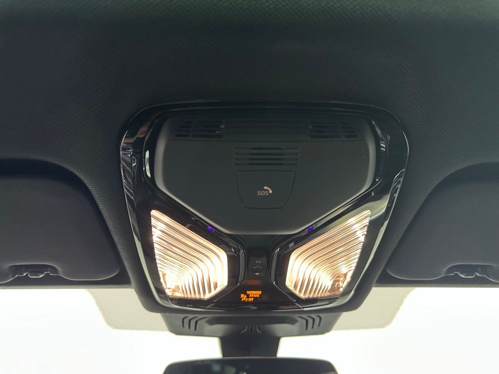 Thumbnail: 2023 BMW X6 - 22
