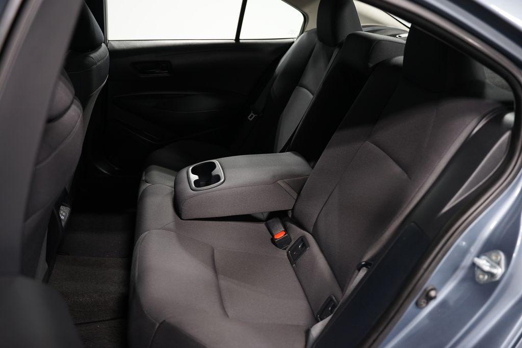 2023 Toyota Corolla LE 26