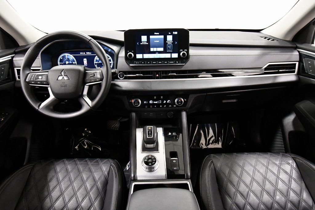 Used 2024 Mitsubishi Outlander PHEV SUV