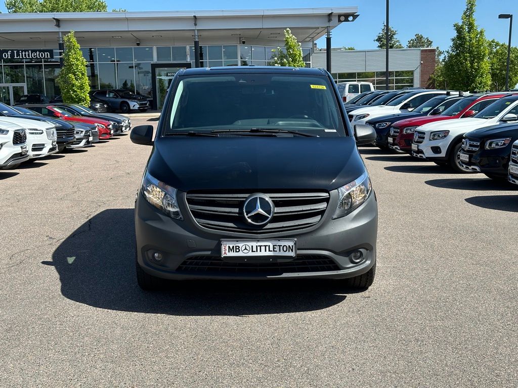 2023 Mercedes-Benz Metris Passenger 7