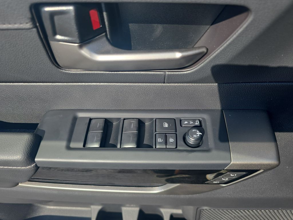 2026 Toyota Tundra Limited - Photo 29