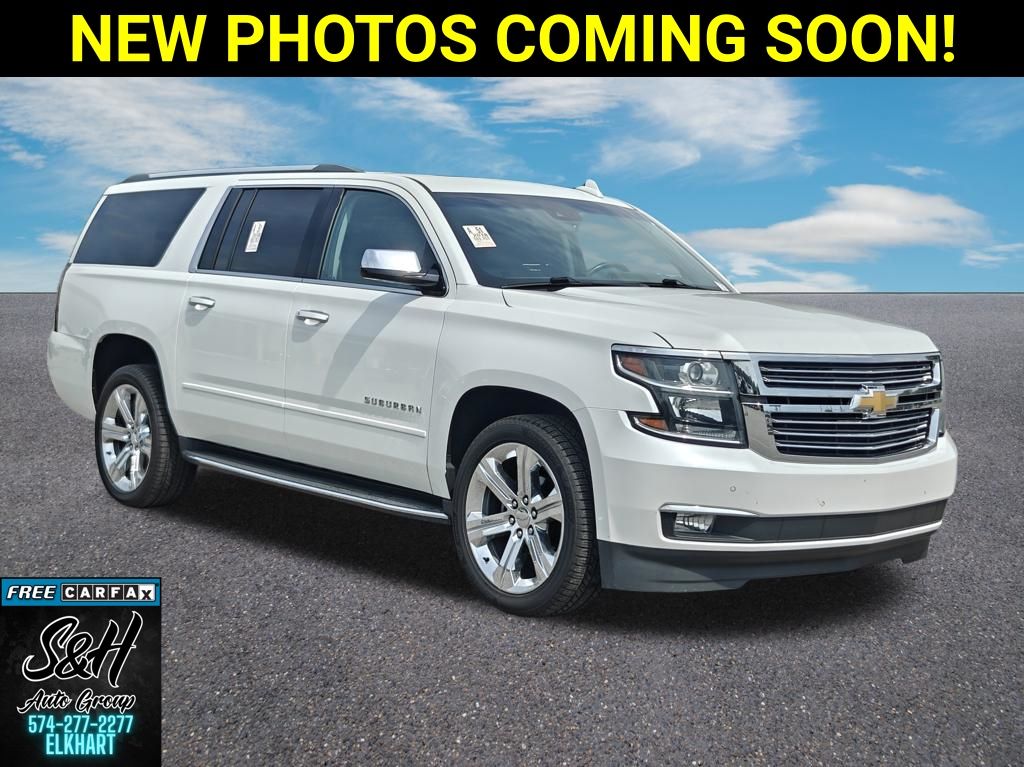 White (Iridescent Pearl Tricoat) 2018 Chevrolet Suburban SUV / Crossover Four-Wheel Drive 6-Speed Automatic Overdrive