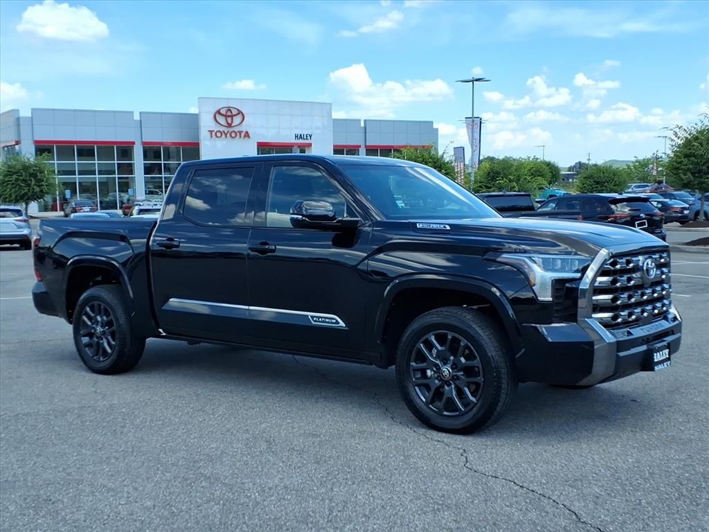 2025 Toyota Tundra Hybrid Platinum HV CrewMax Cab 4WD