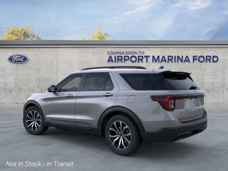 2025 Ford Explorer ST-Line 5