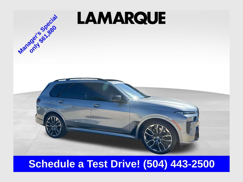 2024 BMW X7 M60i AWD