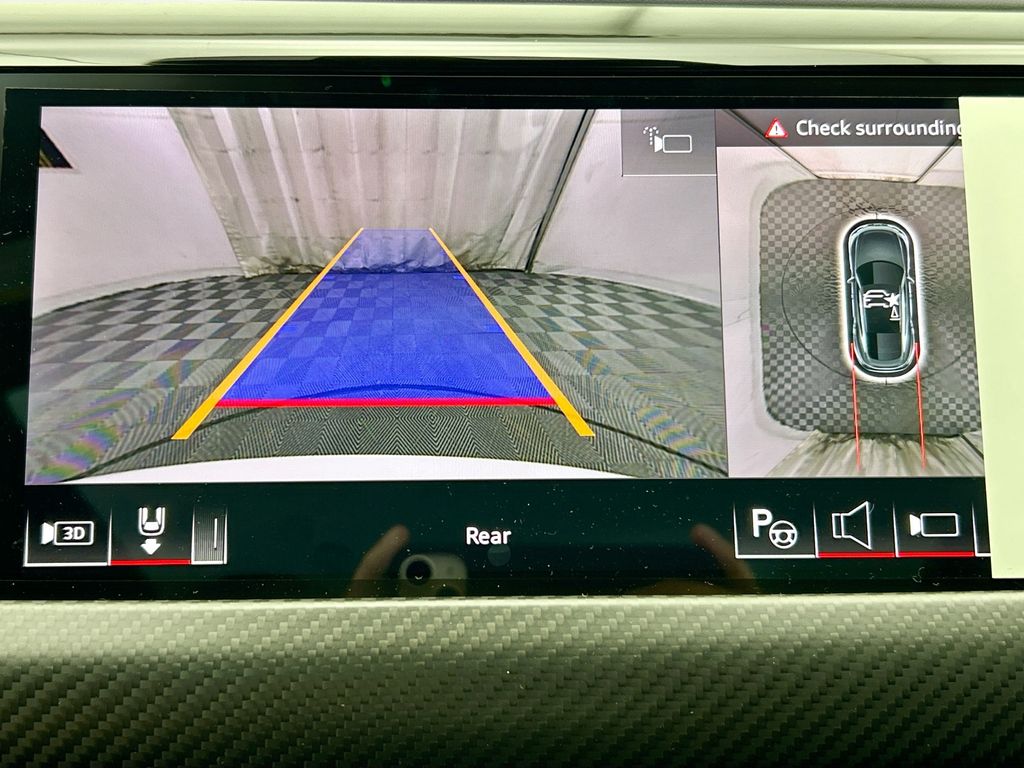 Thumbnail: 2026 Audi e-tron GT - 15