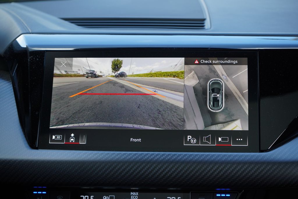 2025 Audi e-tron GT Premium Plus 21