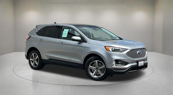 Iconic Silver Metallic 2023 Ford Edge SEL AWD SUV / Crossover All-Wheel Drive 8-Speed Automatic