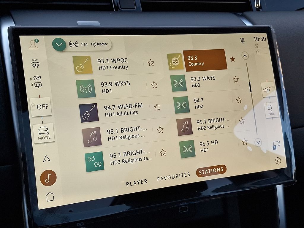 2025 Land Rover Discovery Sport S 13