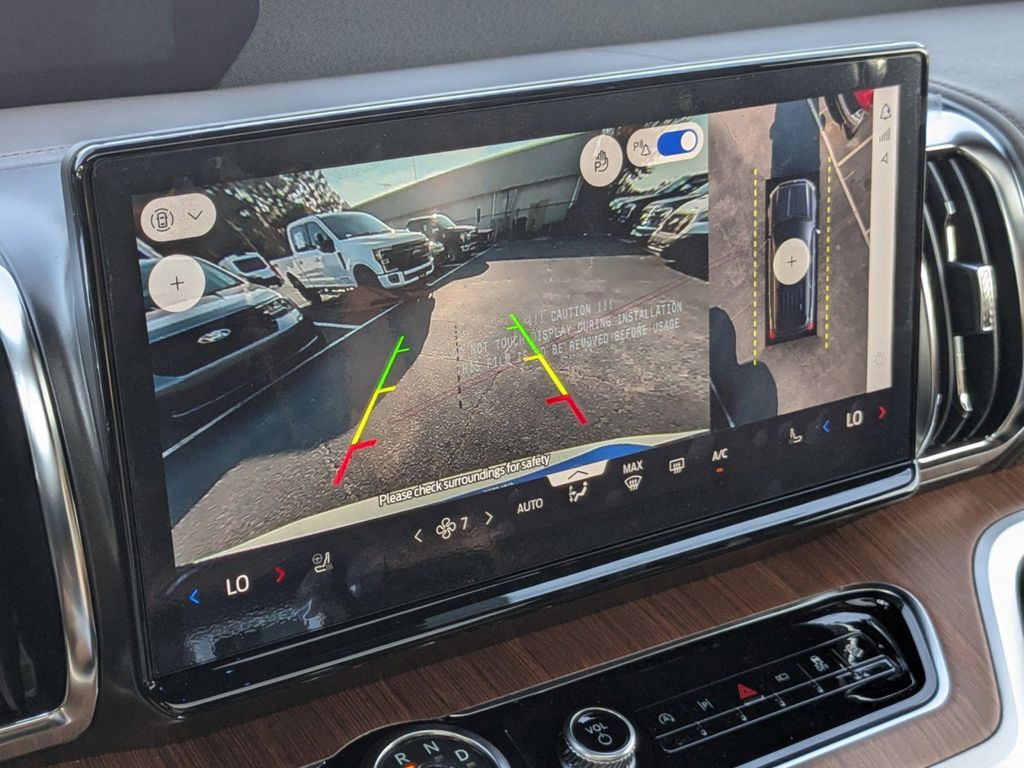 2025 Ford Expedition King Ranch