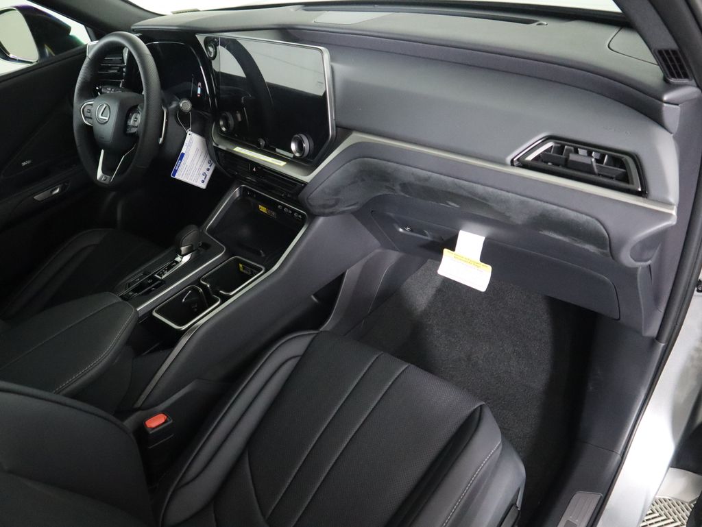 Thumbnail: 2026 Lexus TX - 18