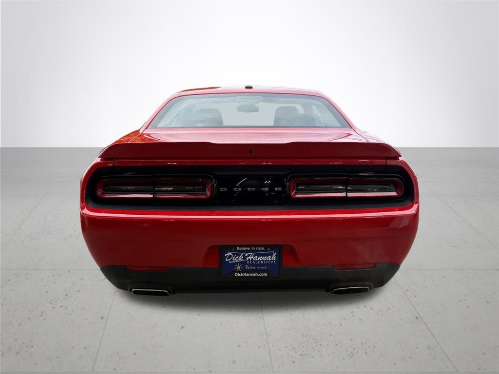 2022 Dodge Challenger SXT