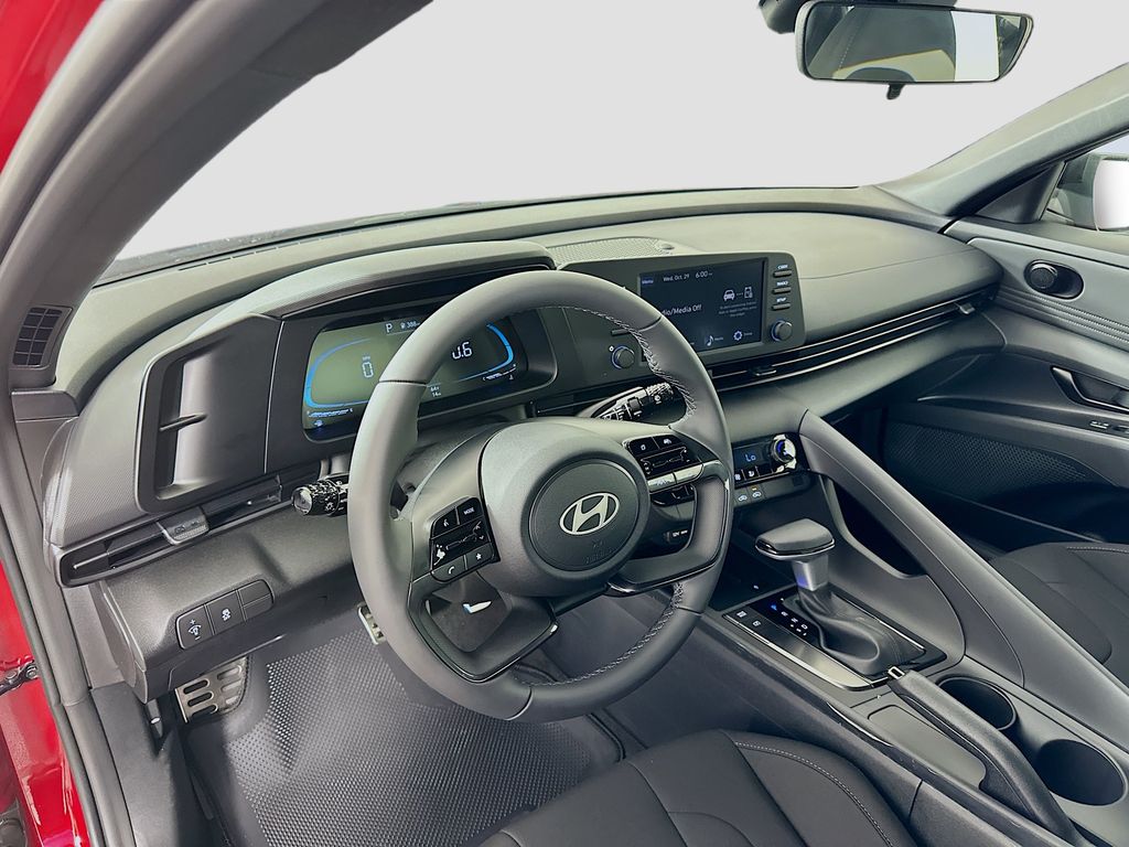 Thumbnail: 2025 Hyundai Elantra - 9