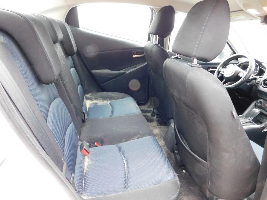 Thumbnail: 2020 Toyota Yaris - 4