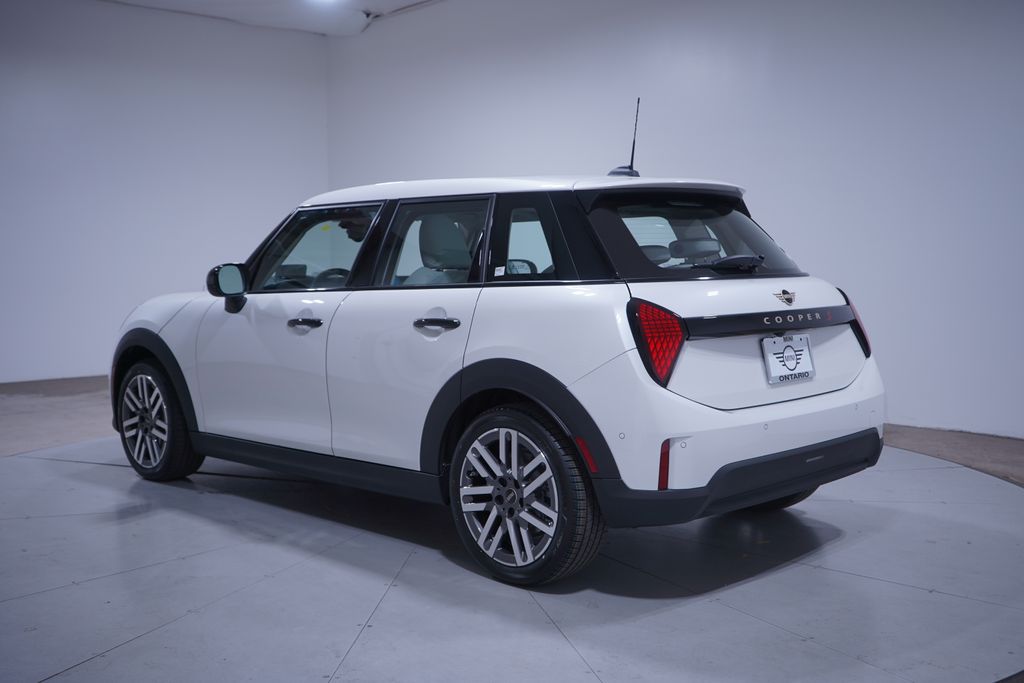 Thumbnail: 2026 MINI Cooper - 3