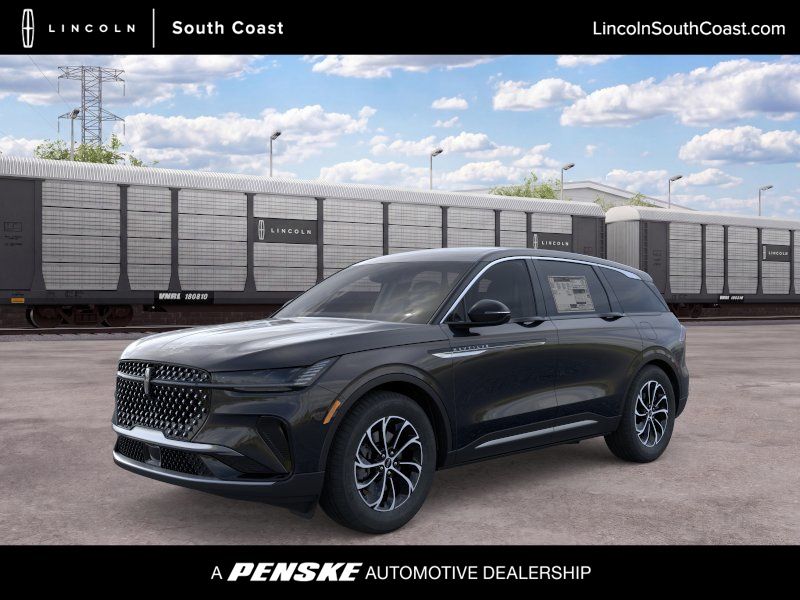 Thumbnail: 2026 Lincoln Nautilus - 1