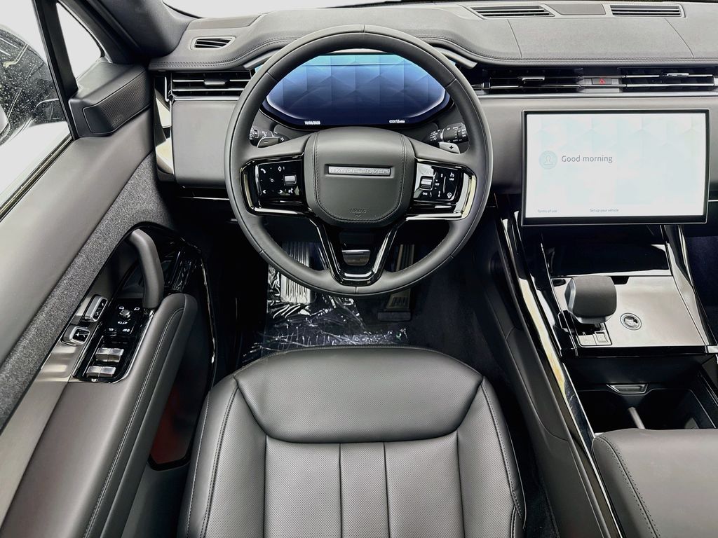 Thumbnail: 2026 Land Rover Range Rover Sport - 10
