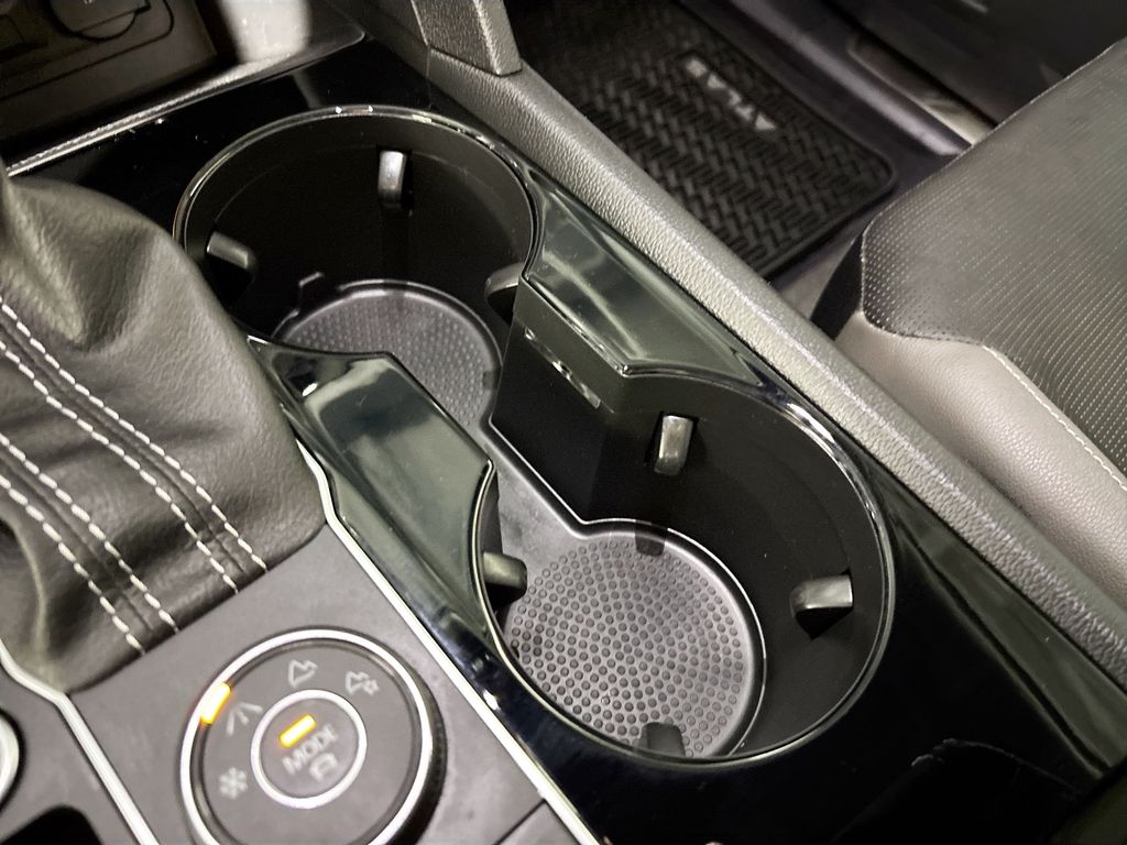 2023 Volkswagen Atlas Cross Sport 3.6L V6 SEL Premium R-Line