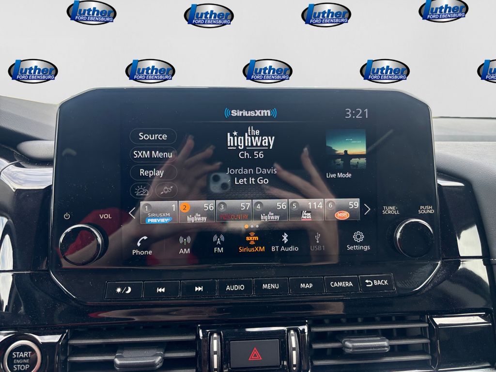 2024 Nissan Pathfinder SL White at Bob Ruth Ford