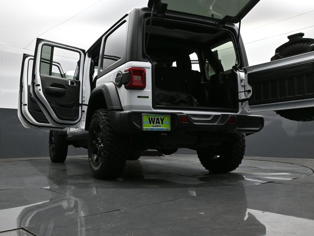 2020 Jeep Wrangler Unlimited Willys 4X4