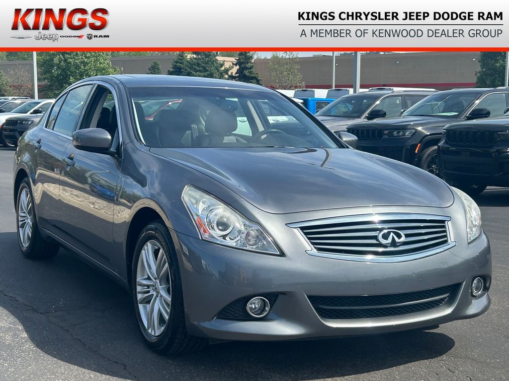 Gray (Graphite Shadow) 2013 INFINITI G37 x Sedan AWD Sedan All-Wheel Drive 7-Speed Automatic