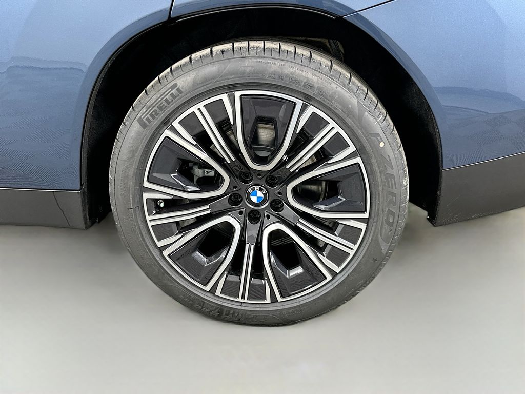 Thumbnail: 2026 BMW X3 - 23