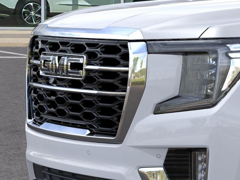 2024 GMC Yukon SLT 13