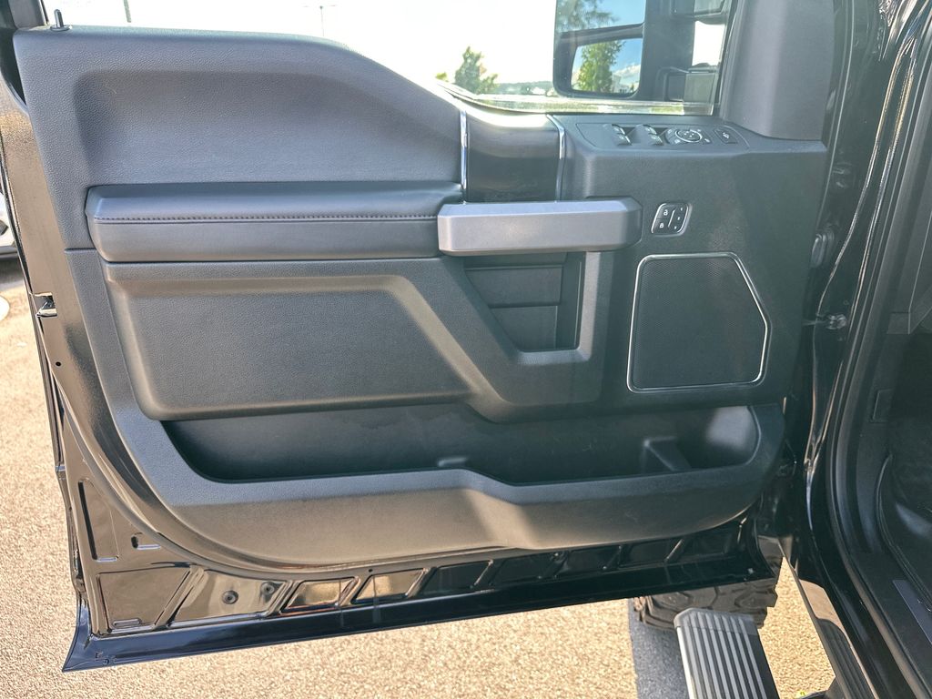 Used Car 2018 Ford F-250sd  Platinum For Sale Under $60,000 In Austin, Texas