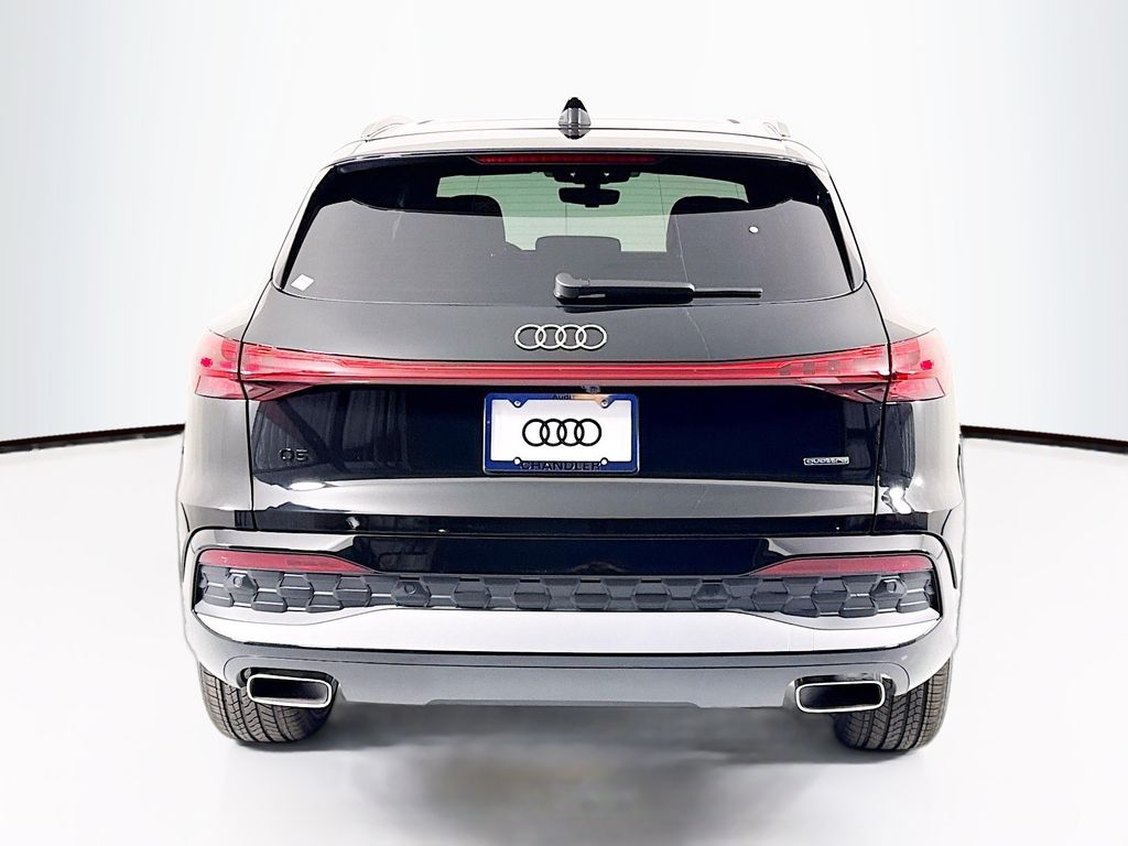 Thumbnail: 2026 Audi Q5 - 6