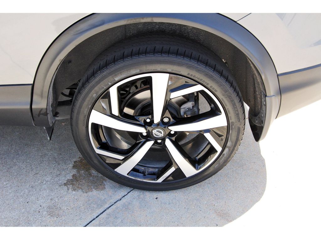 2022 Nissan Rogue Sport SL Gray at Emmons Autoplex