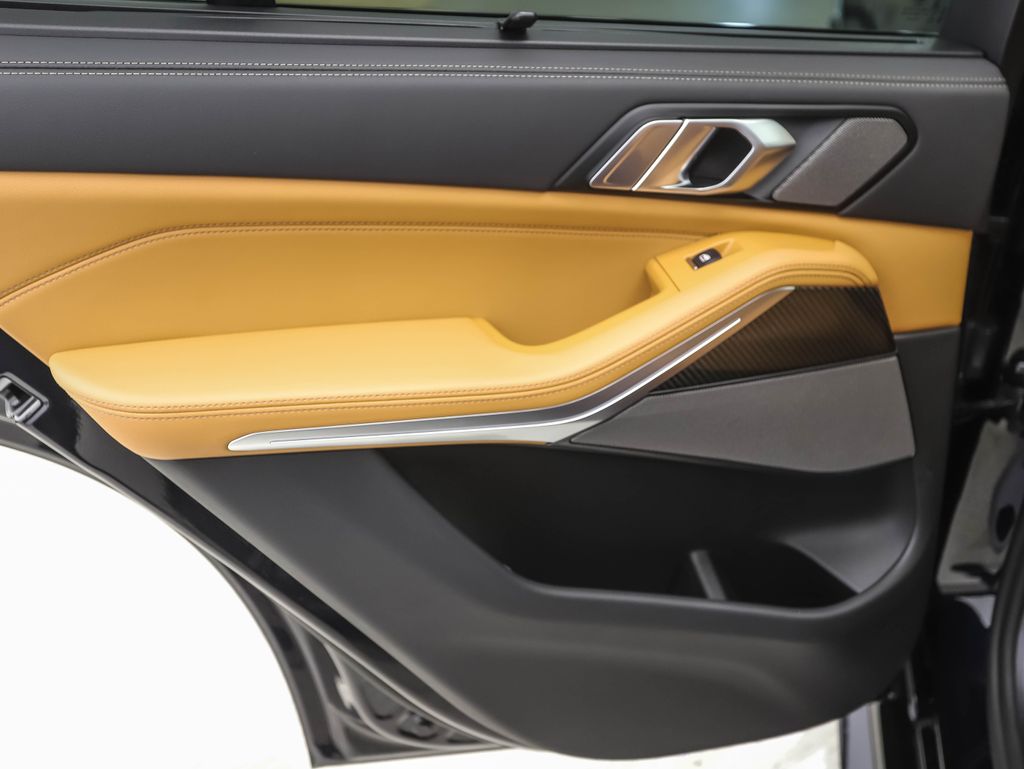 Thumbnail: 2026 BMW X5 - 20