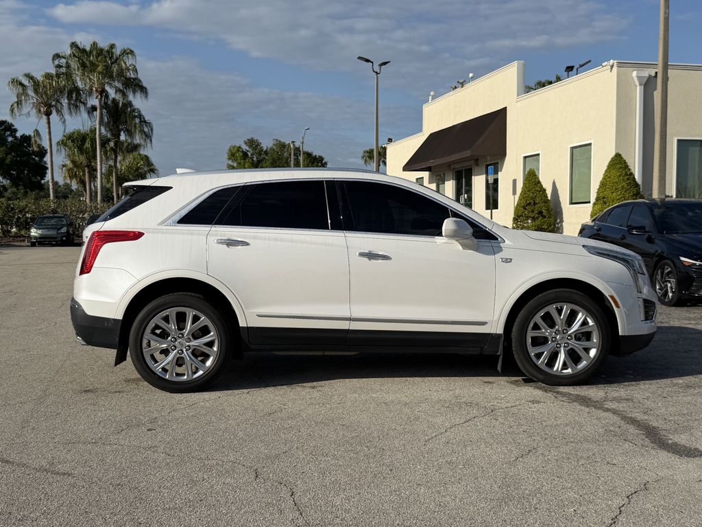 used 2019 Cadillac XT5 car, priced at $15,491