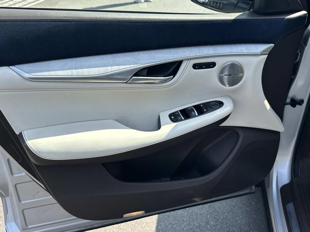 Thumbnail: 2021 INFINITI QX50 - 30