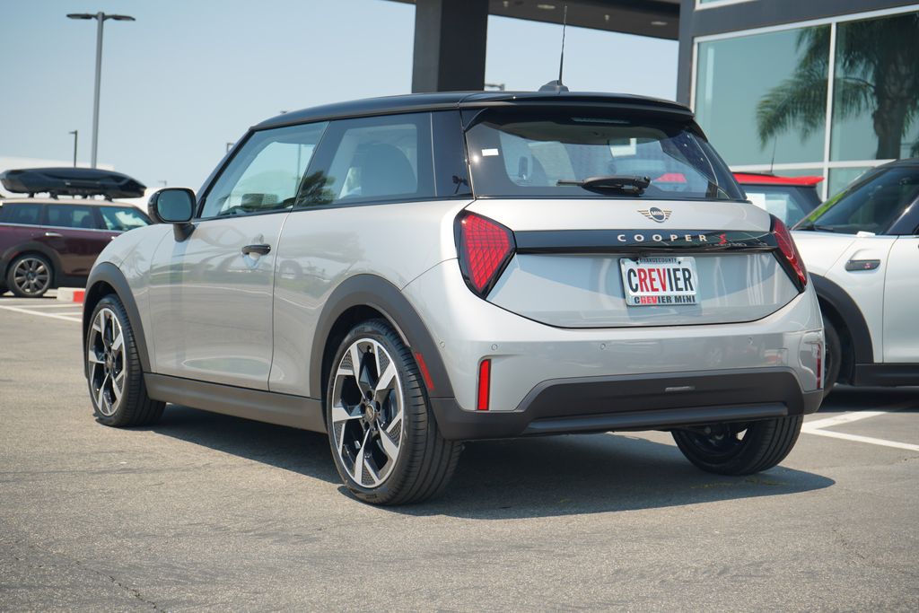Thumbnail: 2025 MINI Cooper Hardtop - 3