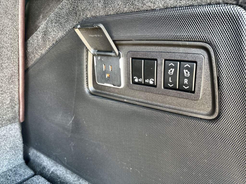 Used 2023 Cadillac Escalade SUV