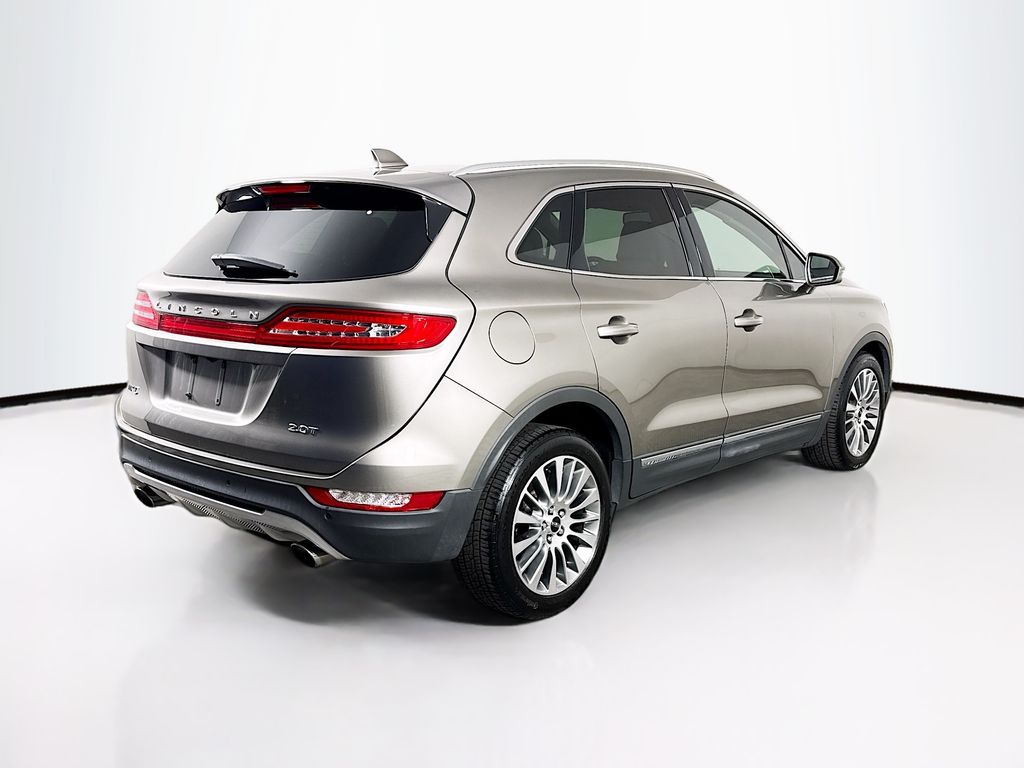 Thumbnail: 2017 Lincoln MKC - 5