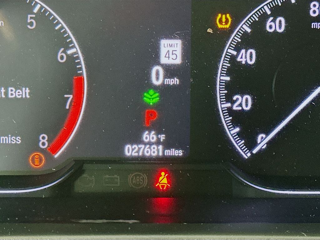 Used 2022 Silver Honda LX image 15