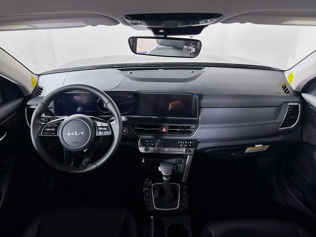 2025 Kia Seltos EX