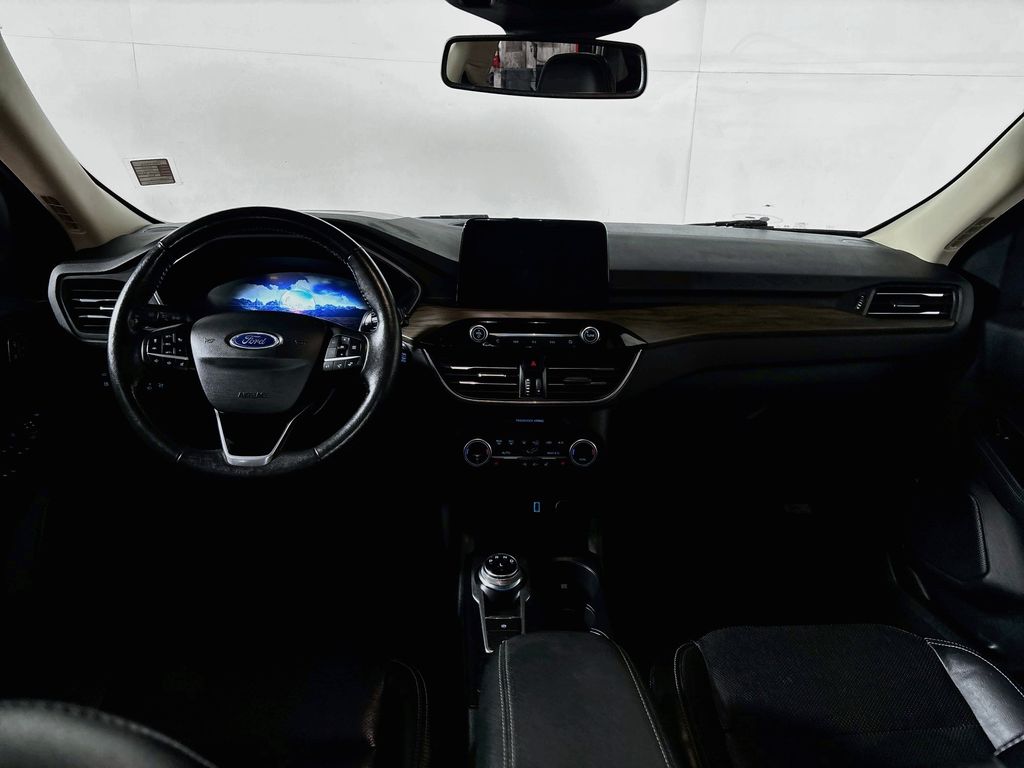 2020 Ford Escape Hybrid Titanium