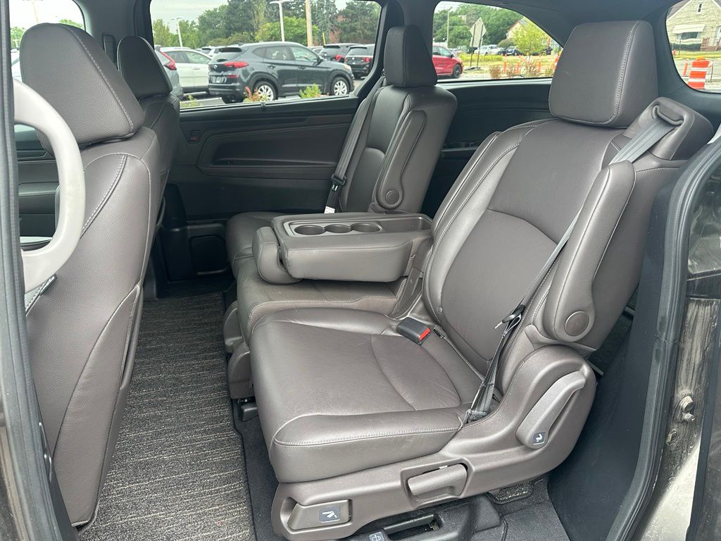 Used 2022 Pacific Pewter Metallic Honda EX-L image 14