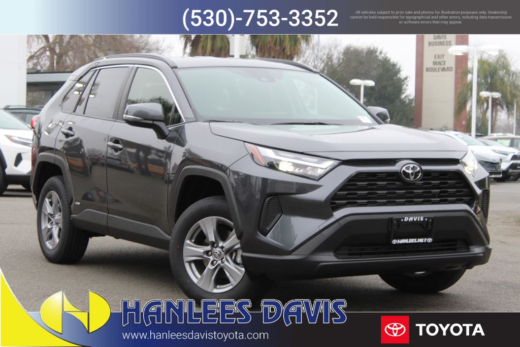 2025 Toyota RAV4 Hybrid XLE AWD