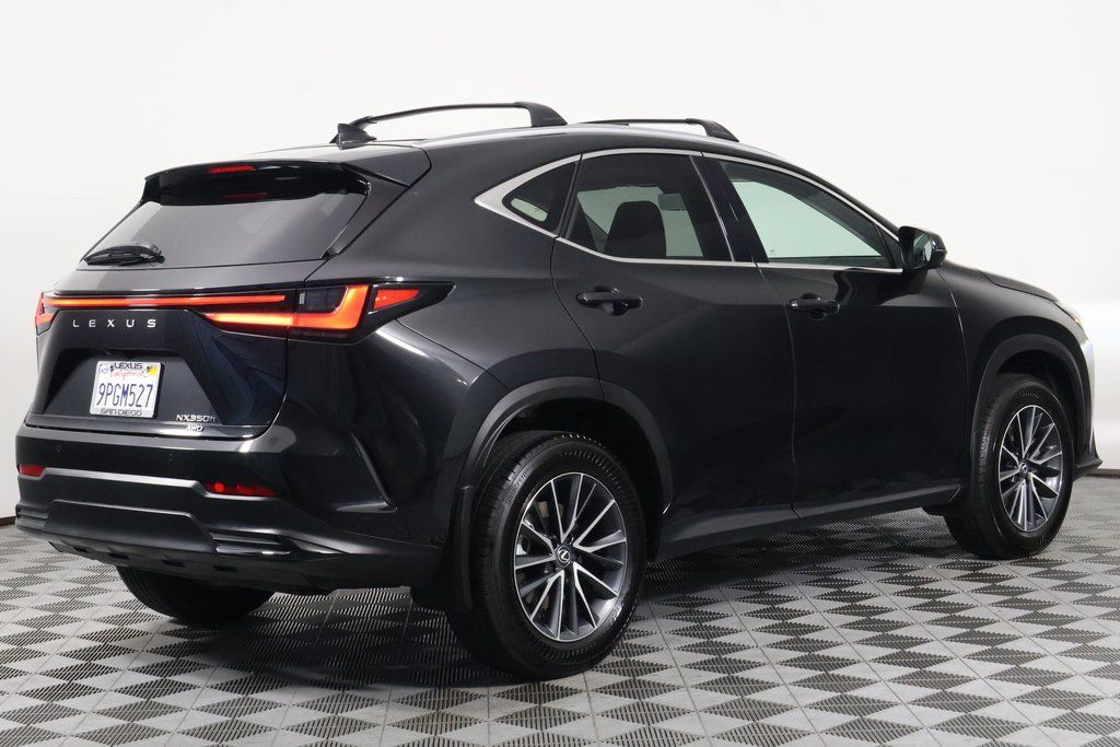 Thumbnail: 2025 Lexus NX - 4