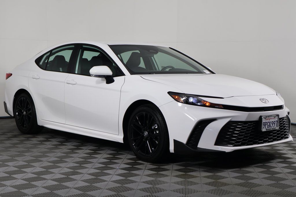 Thumbnail: 2025 Toyota Camry - 3