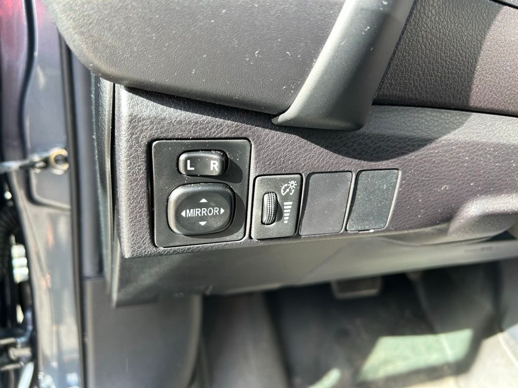 Thumbnail: 2019 Toyota Corolla - 17